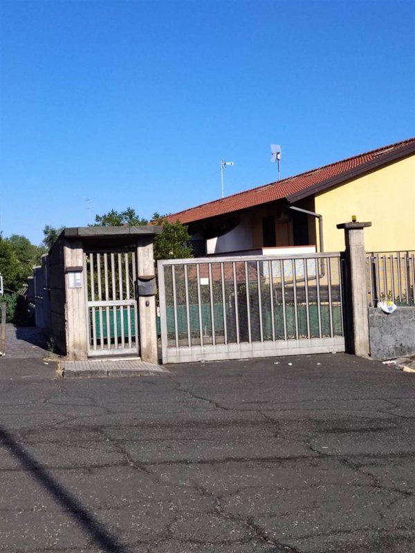 casa indipendente in vendita a Tremestieri Etneo