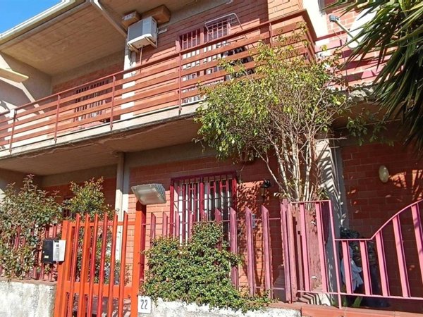 casa indipendente in vendita a Tremestieri Etneo