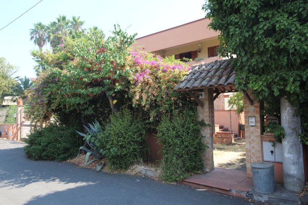 casa indipendente in vendita a Tremestieri Etneo