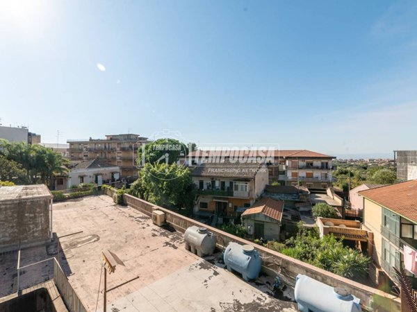 appartamento in vendita a Tremestieri Etneo