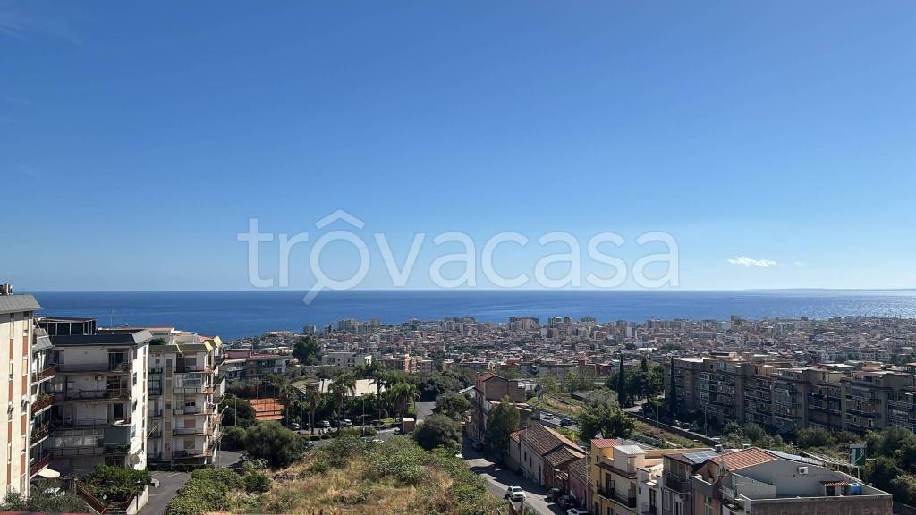 appartamento in vendita a Tremestieri Etneo in zona Canalicchio