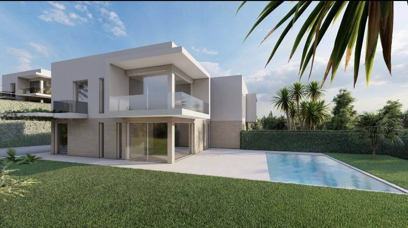 casa indipendente in vendita a Valverde(CT)