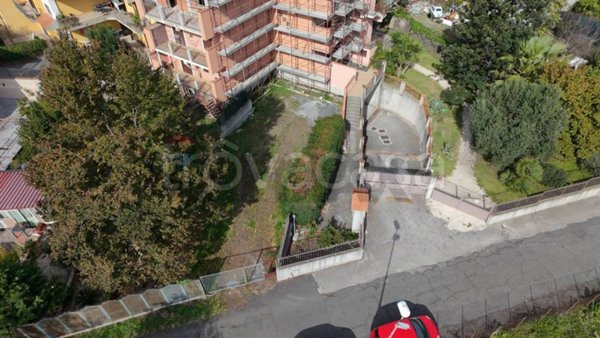 appartamento in vendita a Valverde(CT)