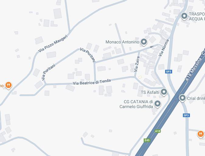 casa indipendente in vendita a Valverde(CT)