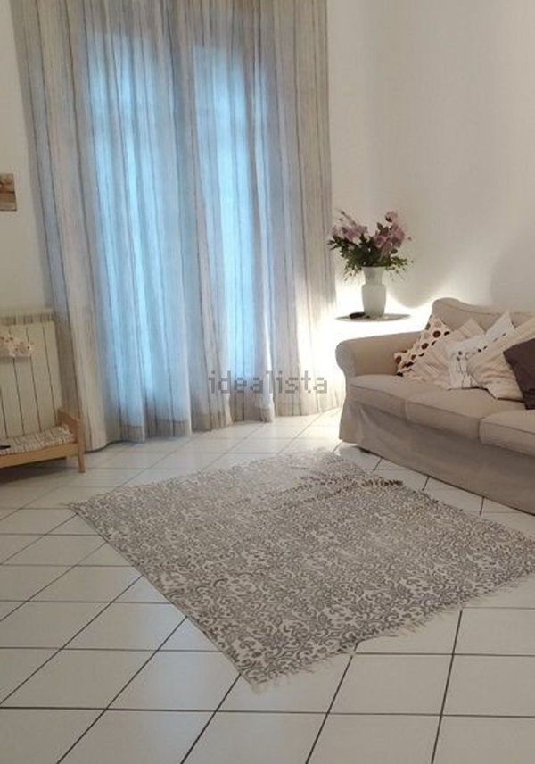 appartamento in vendita a Valverde(CT)