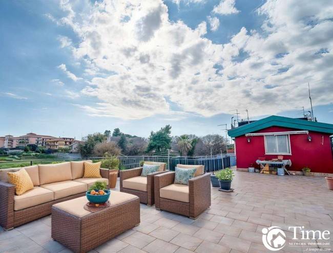 appartamento in vendita a Valverde(CT)