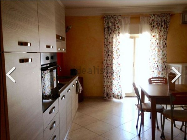 appartamento in vendita a Valverde(CT)