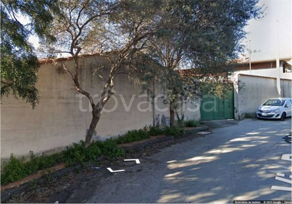 appartamento in vendita a Valverde(CT)