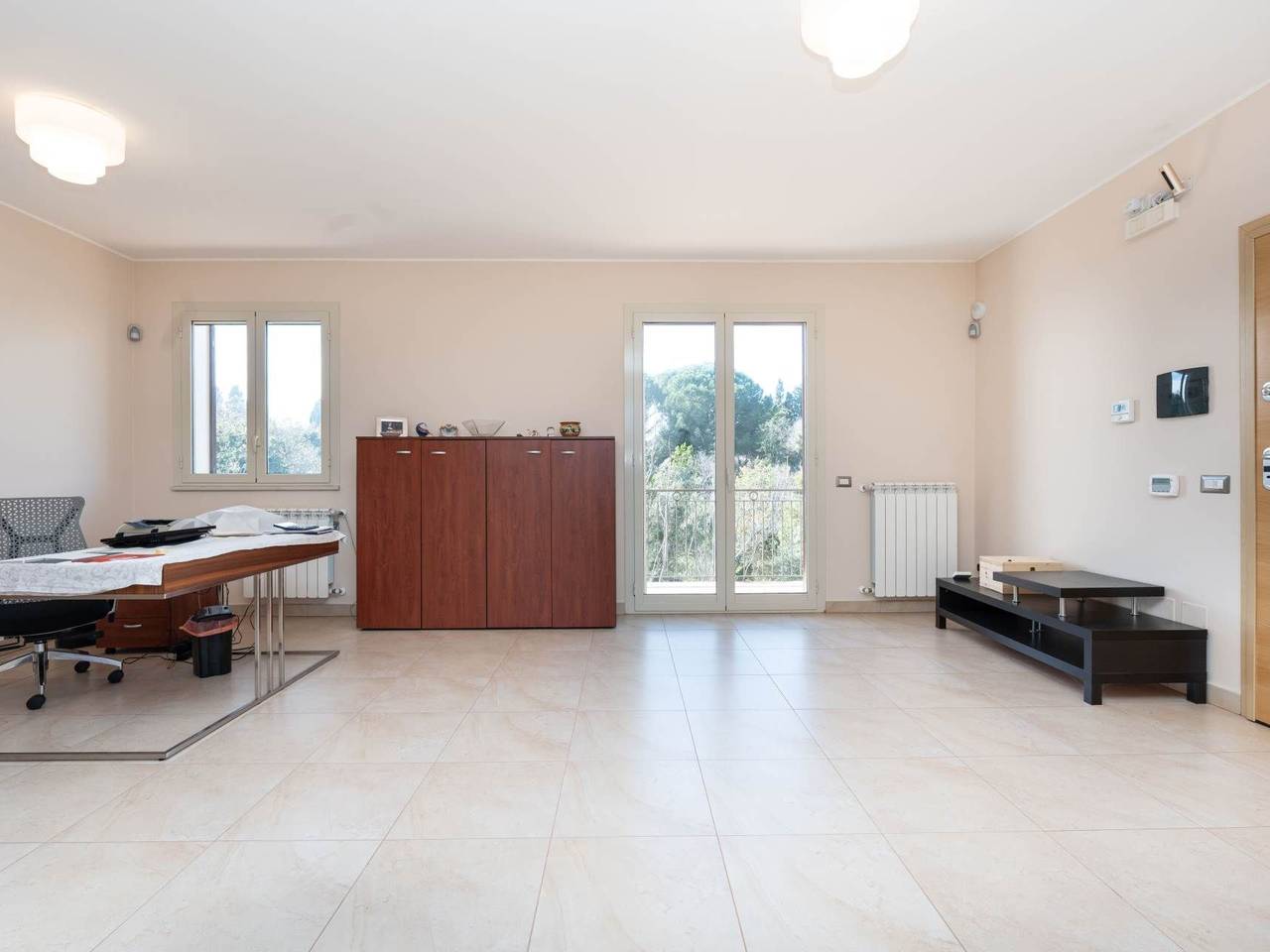 appartamento in vendita a Valverde(CT)