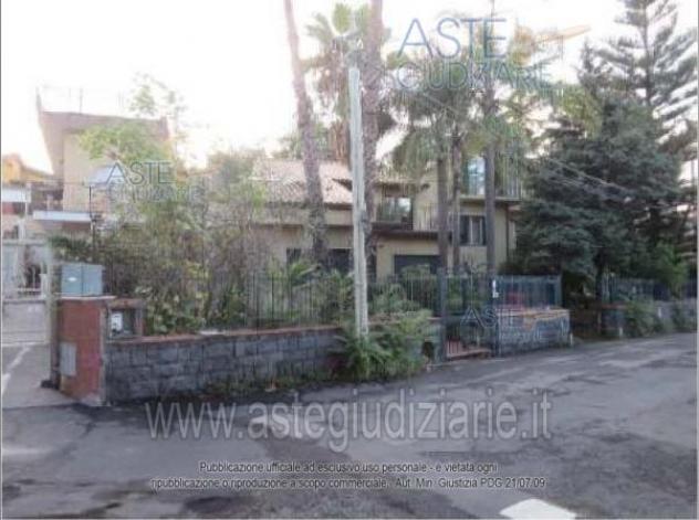 terreno edificabile in vendita a Valverde(CT)