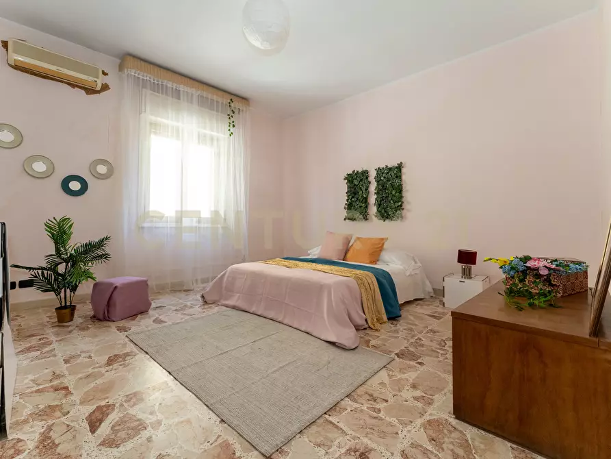 appartamento in vendita a Valverde(CT)