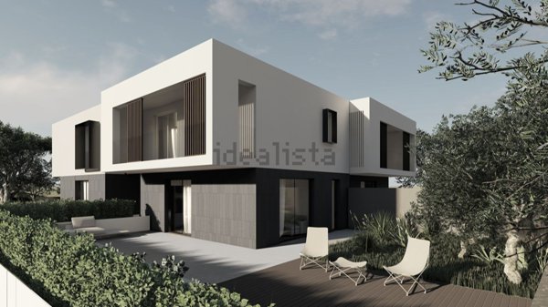 casa indipendente in vendita a Valverde(CT)