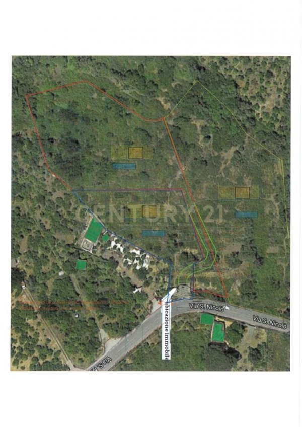 casa indipendente in vendita a Valverde(CT)