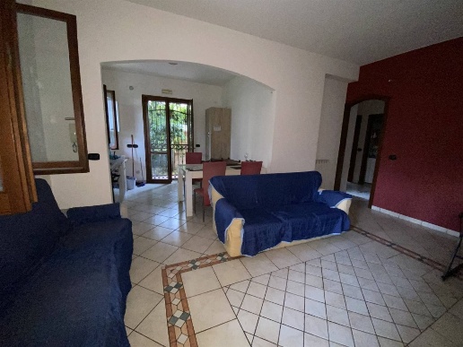 appartamento in vendita a Valverde(CT)