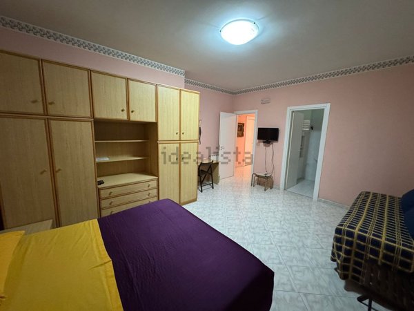 casa indipendente in vendita a Valverde(CT)