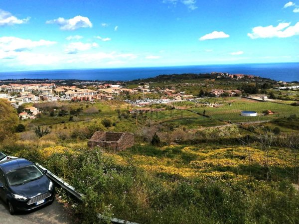 casale in vendita a Valverde(CT)