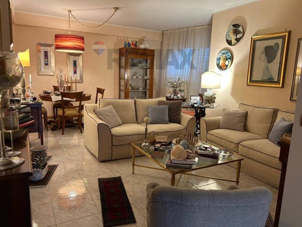 appartamento in vendita a Valverde(CT)