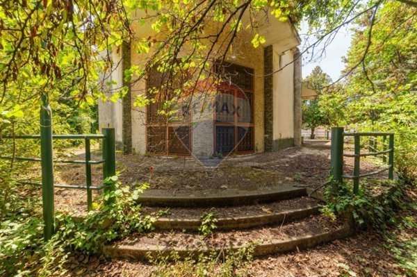 casa indipendente in vendita a Viagrande