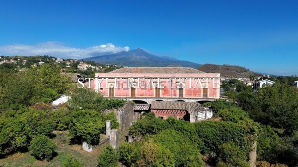 casa indipendente in vendita a Viagrande
