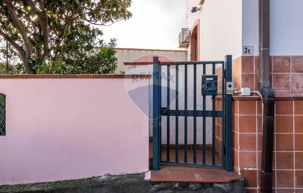 negozio in vendita a Viagrande