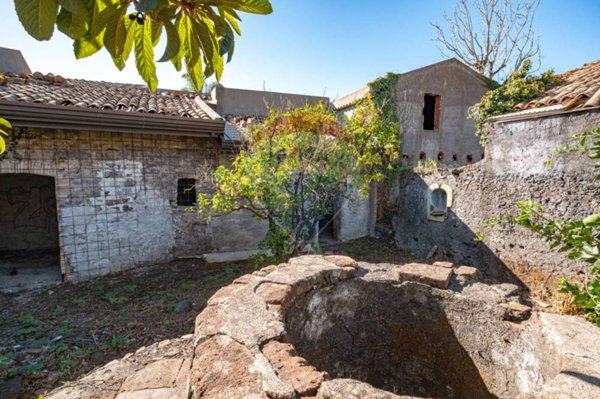 casa indipendente in vendita a Viagrande