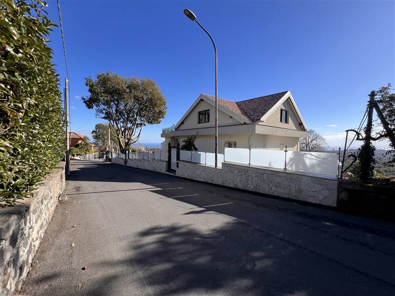 casa indipendente in vendita a Viagrande