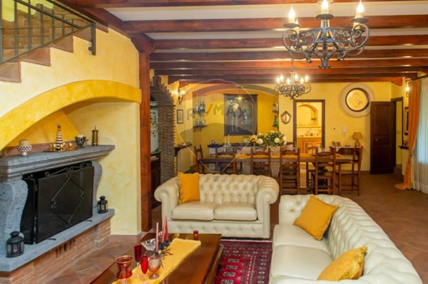 casa indipendente in vendita a Viagrande