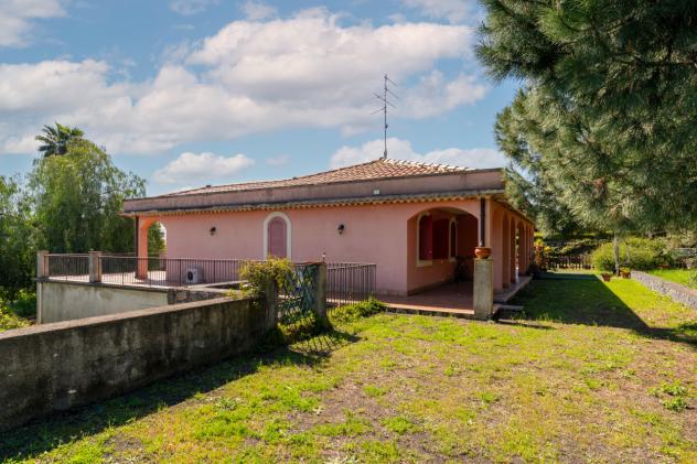 casa indipendente in vendita a Viagrande