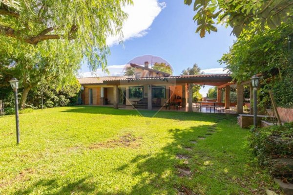 casa indipendente in vendita a Viagrande