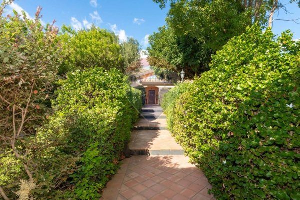 casa indipendente in vendita a Viagrande