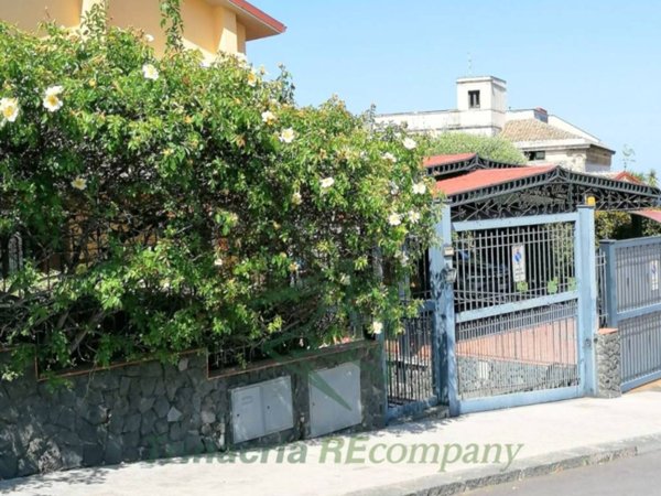 casa indipendente in vendita a Viagrande