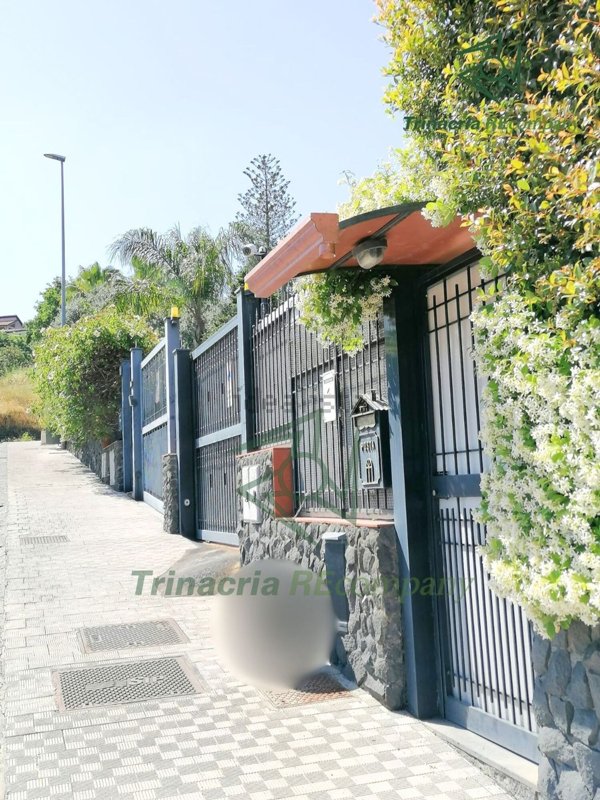 casa indipendente in vendita a Viagrande