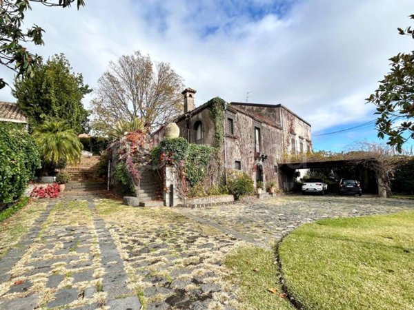 villa in vendita a Viagrande