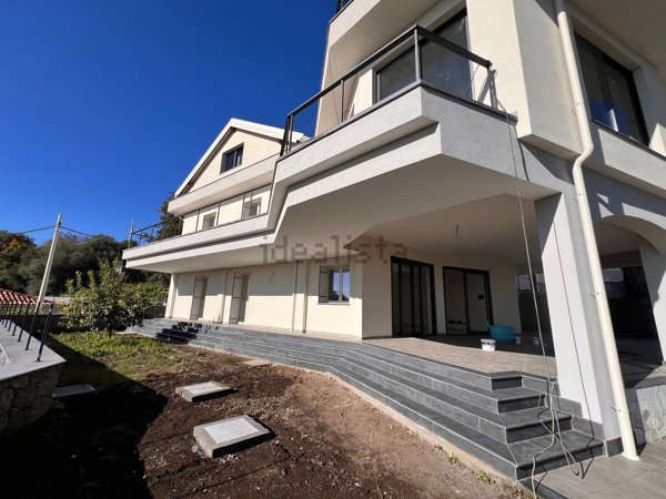 casa indipendente in vendita a Viagrande