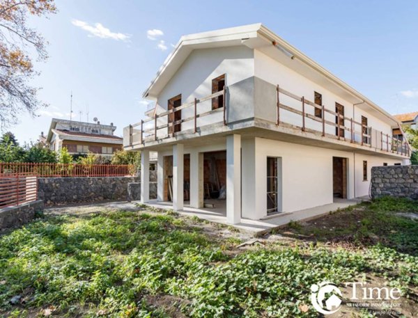 casa indipendente in vendita a Viagrande