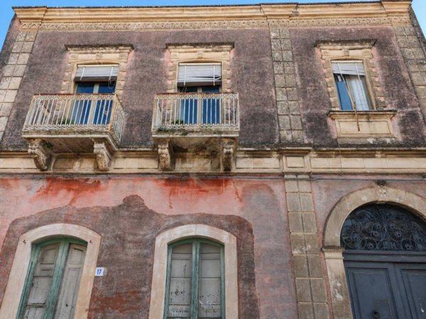 casa indipendente in vendita a Viagrande