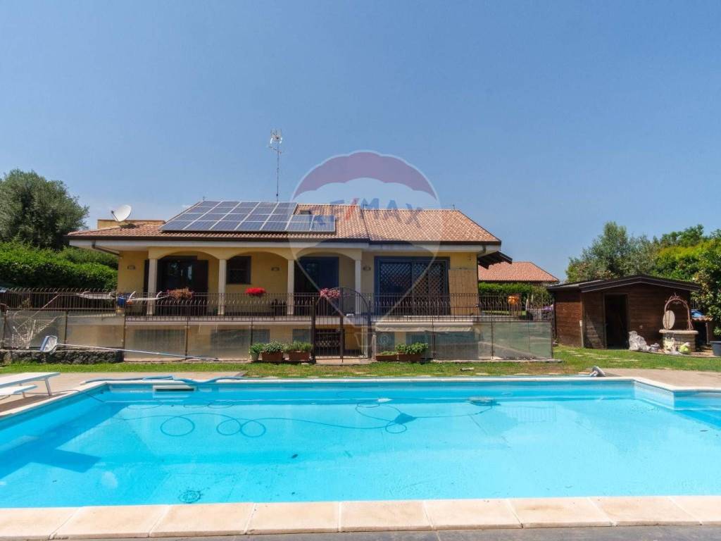 casa indipendente in vendita a Viagrande