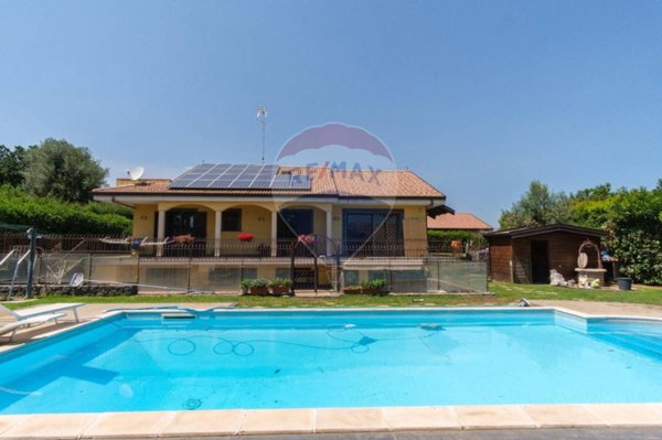 casa indipendente in vendita a Viagrande