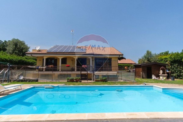 casa indipendente in vendita a Viagrande