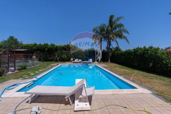 casa indipendente in vendita a Viagrande