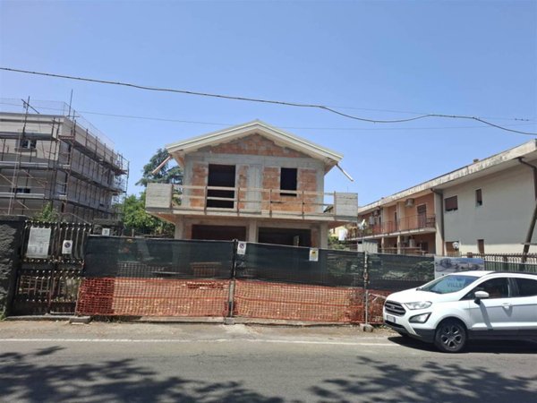 casa indipendente in vendita a Viagrande