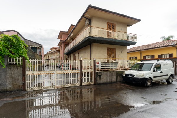 appartamento in vendita a Viagrande