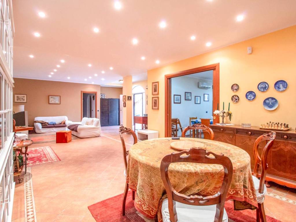 casa indipendente in vendita a Viagrande