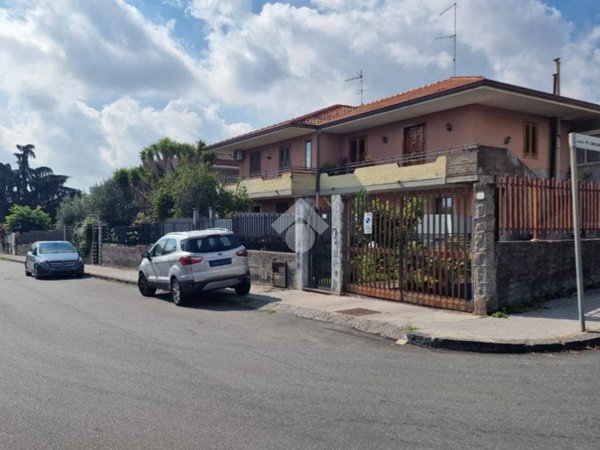 casa indipendente in vendita a Viagrande