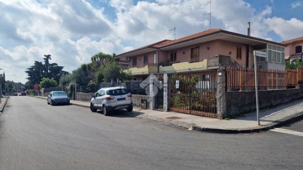 casa indipendente in vendita a Viagrande