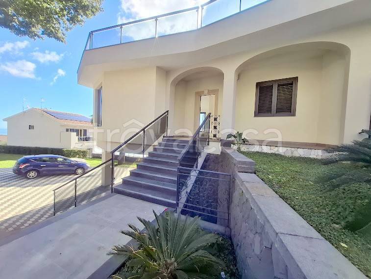 casa indipendente in vendita a Viagrande