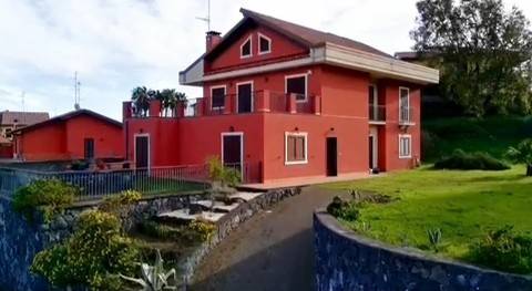 casa indipendente in vendita a Viagrande