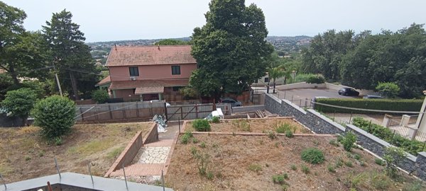 casa indipendente in vendita a Viagrande