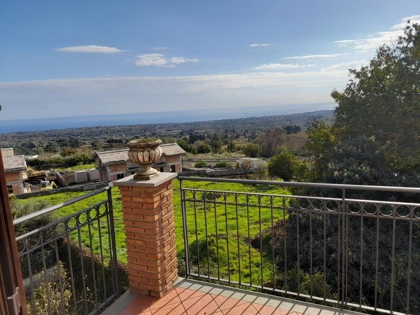 casa indipendente in vendita a Viagrande