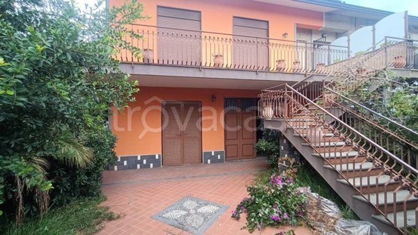 casa indipendente in vendita a Viagrande